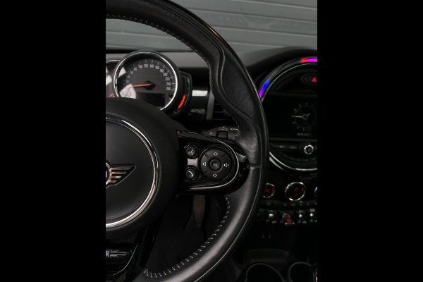 MINI 1.5 Cooper Chili - Leder - Navi - PDC - Schuif kantel - Stoelverwarming -