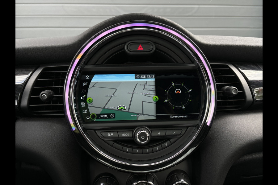 MINI 1.5 Cooper Chili - Leder - Navi - PDC - Schuif kantel - Stoelverwarming -