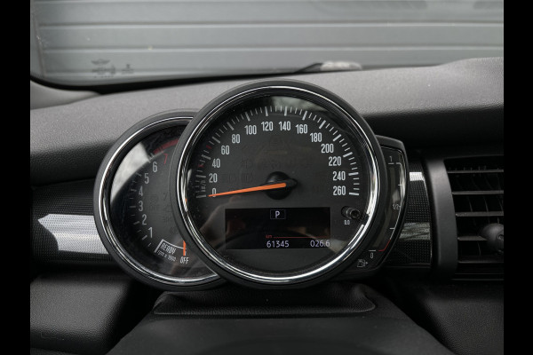 MINI 1.5 Cooper Chili - Leder - Navi - PDC - Schuif kantel - Stoelverwarming -