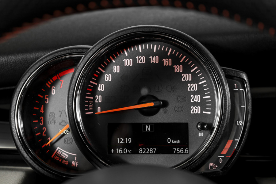 MINI Cooper 1.5 135 PK Chili - JCW Trim | Cruise | Stoel-+Voorruitverw. | PDC | NAV | ECC | LM 17" |
