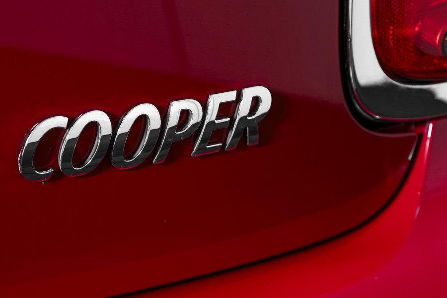 MINI Cooper 1.5 135 PK Chili - JCW Trim | Cruise | Stoel-+Voorruitverw. | PDC | NAV | ECC | LM 17" |