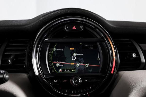 MINI Cooper 1.5 135 PK Chili - JCW Trim | Cruise | Stoel-+Voorruitverw. | PDC | NAV | ECC | LM 17" |