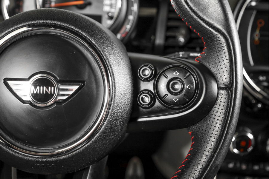 MINI Cooper 1.5 135 PK Chili - JCW Trim | Cruise | Stoel-+Voorruitverw. | PDC | NAV | ECC | LM 17" |