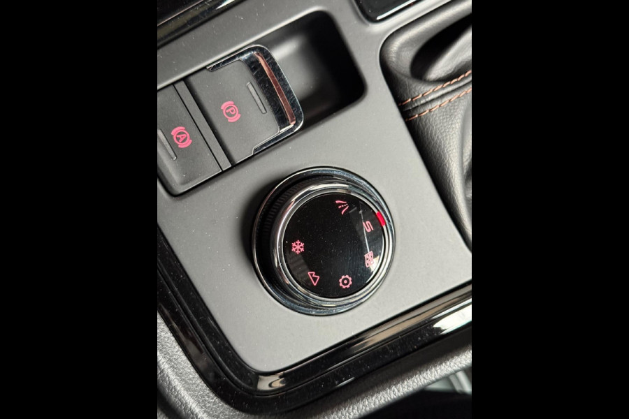 CUPRA Ateca 2.0 TSI 4DRIVE | pano | keyless | virtual dash | beats by Dre | 360 camera | DAB