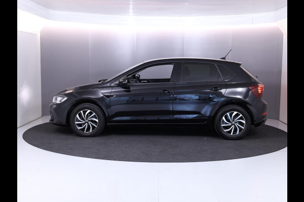 Volkswagen Polo 1.0 TSI Life Edition 95PK DSG (Automaat) | Verlengde garantie | Navigatie via app | Parkeersensoren | Camera |