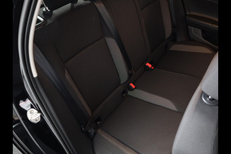 Volkswagen Polo 1.0 TSI Life Edition 95PK DSG (Automaat) | Verlengde garantie | Navigatie via app | Parkeersensoren | Camera |