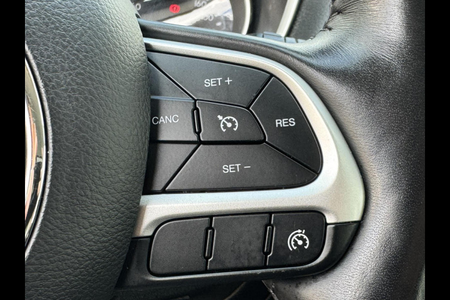 Jeep Compass 1.3T Limited Cruise control Climate control Keyless Navigatie Apple carplay Android