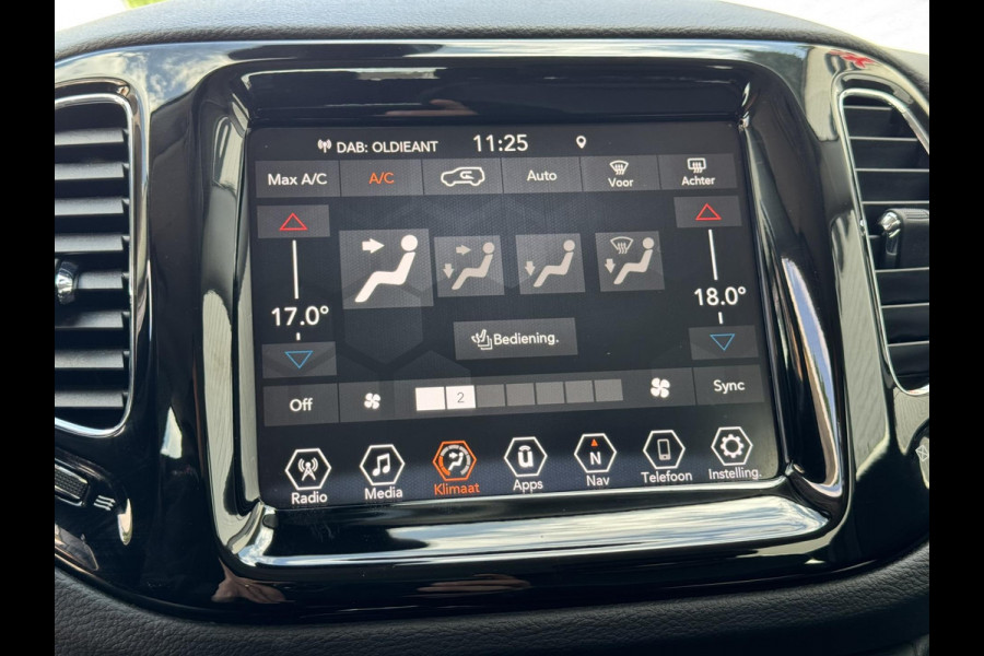 Jeep Compass 1.3T Limited Cruise control Climate control Keyless Navigatie Apple carplay Android