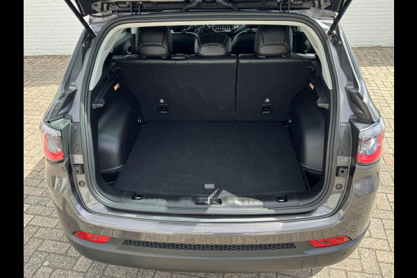 Jeep Compass 1.3T Limited Cruise control Climate control Keyless Navigatie Apple carplay Android