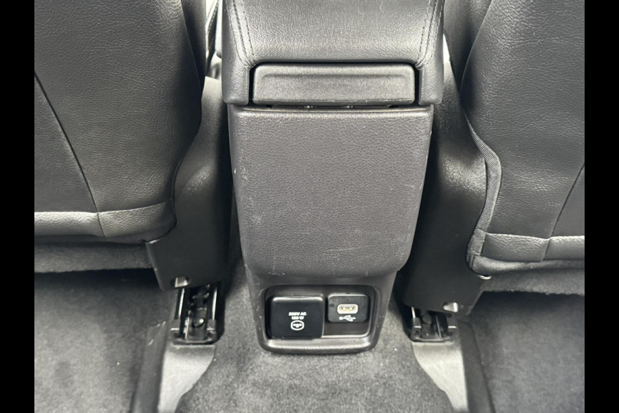 Jeep Compass 1.3T Limited Cruise control Climate control Keyless Navigatie Apple carplay Android