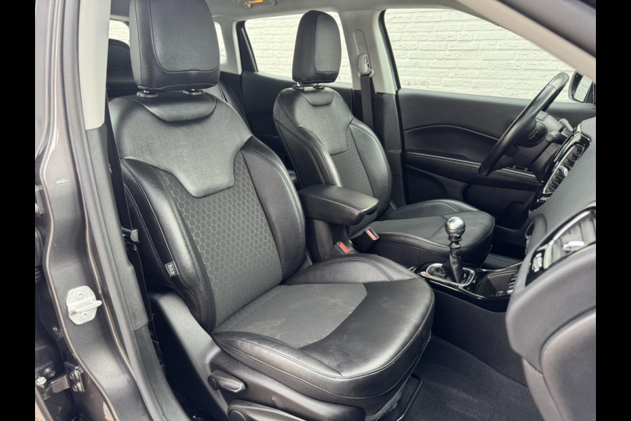 Jeep Compass 1.3T Limited Cruise control Climate control Keyless Navigatie Apple carplay Android