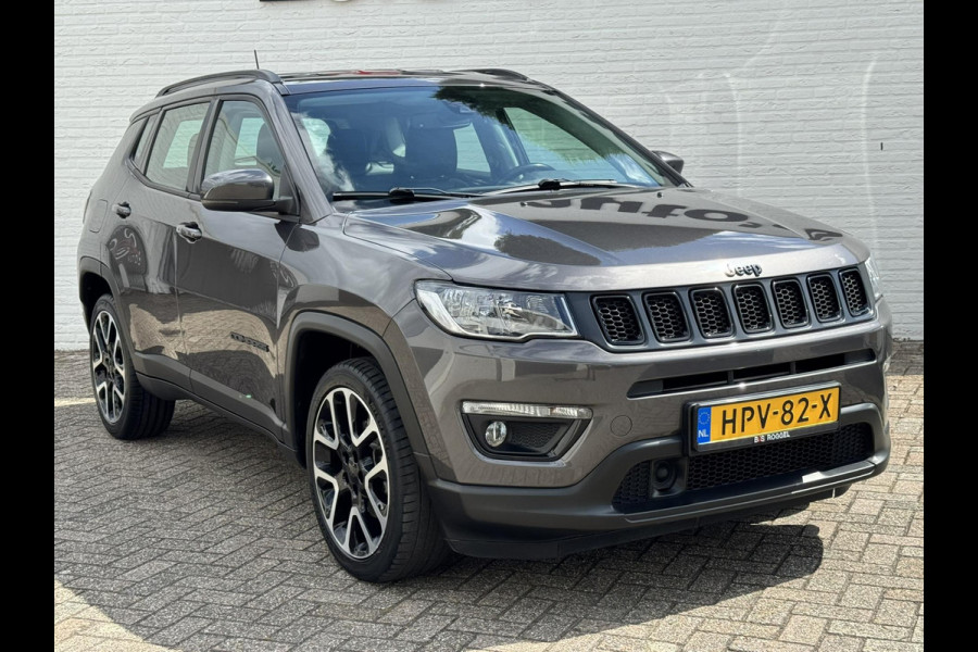 Jeep Compass 1.3T Limited Cruise control Climate control Keyless Navigatie Apple carplay Android