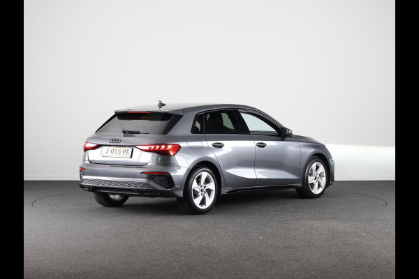 Audi A3 Sportback 30 TFSI S edition 110 pk S-tronic | Verlengde garantie | Navigatie | Parkeersensoren achter | Adaptieve cruise control | Full-LED koplampen | S-line |