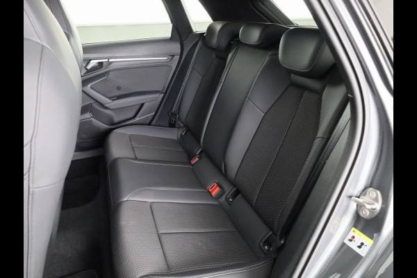Audi A3 Sportback 30 TFSI S edition 110 pk S-tronic | Verlengde garantie | Navigatie | Parkeersensoren achter | Adaptieve cruise control | Full-LED koplampen | S-line |
