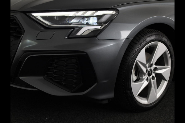Audi A3 Sportback 30 TFSI S edition 110 pk S-tronic | Verlengde garantie | Navigatie | Parkeersensoren achter | Adaptieve cruise control | Full-LED koplampen | S-line |