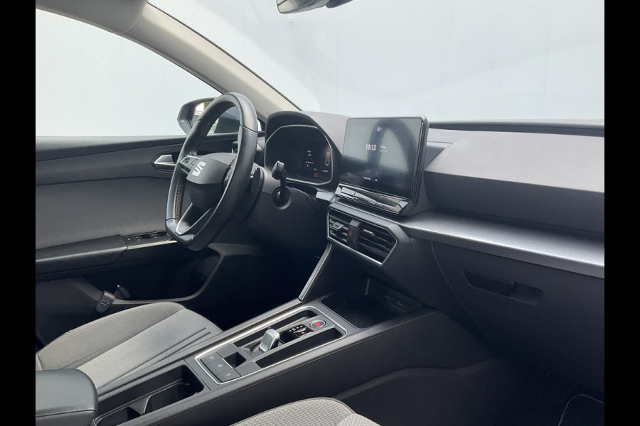 Seat Leon Sportstourer 1.5 eTSI Automaat Style Business Intense Trekhaak Carplay