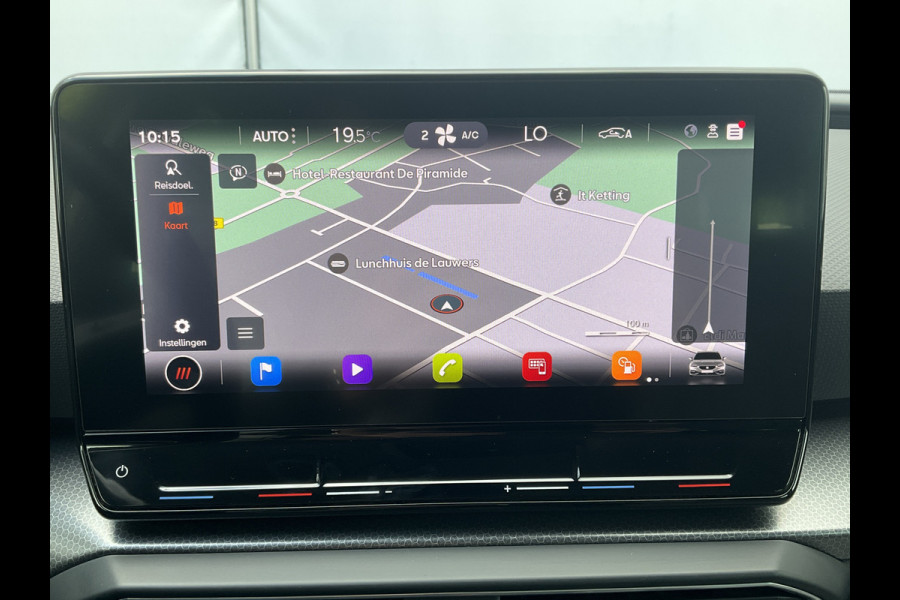 Seat Leon Sportstourer 1.5 eTSI Automaat Style Business Intense Trekhaak Carplay