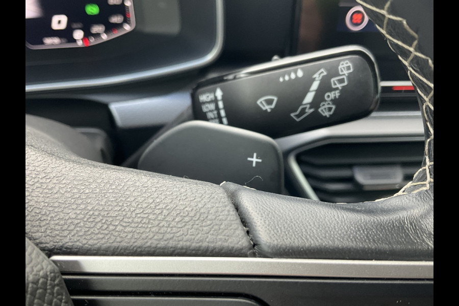 Seat Leon Sportstourer 1.5 eTSI Automaat Style Business Intense Trekhaak Carplay