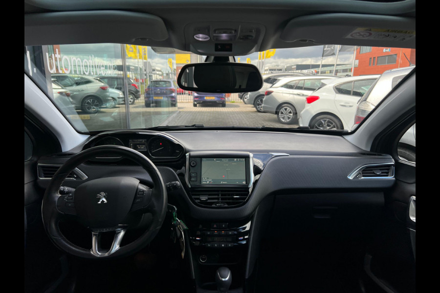 Peugeot 2008 1.2 PureTech Allure NL AUTO | PANO | AUTOMAAT |