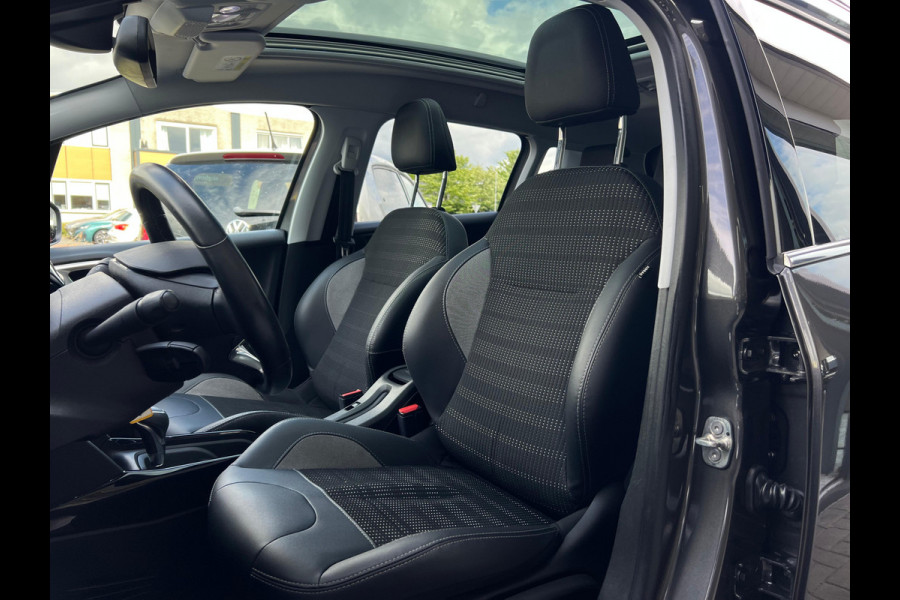 Peugeot 2008 1.2 PureTech Allure NL AUTO | PANO | AUTOMAAT |