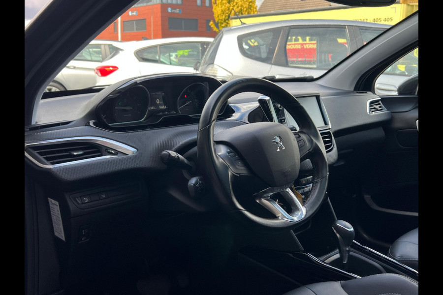 Peugeot 2008 1.2 PureTech Allure NL AUTO | PANO | AUTOMAAT |