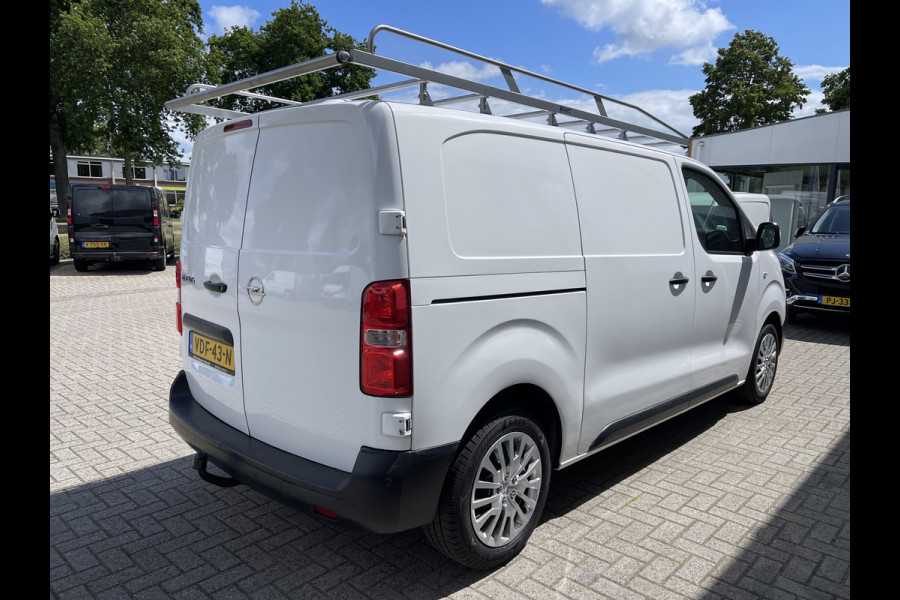Opel Vivaro 2.0 CDTI 122pk L2H1 Edition / vaste prijs rijklaar € 13.950 ex btw / lease vanaf € 235 / euro 6 / bpm vrij / trekhaak / ingerichte laadruimte / imperial / airco / trekhaak !