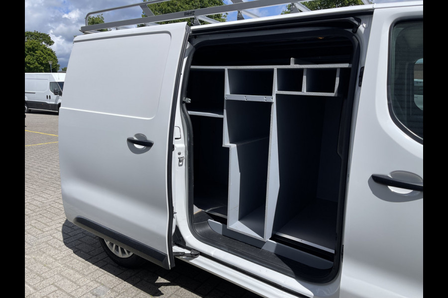 Opel Vivaro 2.0 CDTI 122pk L2H1 Edition / vaste prijs rijklaar € 13.950 ex btw / lease vanaf € 235 / euro 6 / bpm vrij / trekhaak / ingerichte laadruimte / imperial / airco / trekhaak !