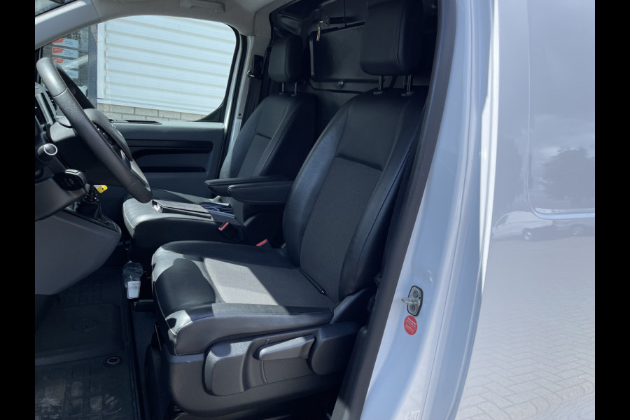 Opel Vivaro 2.0 CDTI 122pk L2H1 Edition / vaste prijs rijklaar € 13.950 ex btw / lease vanaf € 235 / euro 6 / bpm vrij / trekhaak / ingerichte laadruimte / imperial / airco / trekhaak !