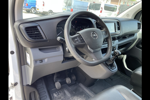 Opel Vivaro 2.0 CDTI 122pk L2H1 Edition / vaste prijs rijklaar € 13.950 ex btw / lease vanaf € 235 / euro 6 / bpm vrij / trekhaak / ingerichte laadruimte / imperial / airco / trekhaak !