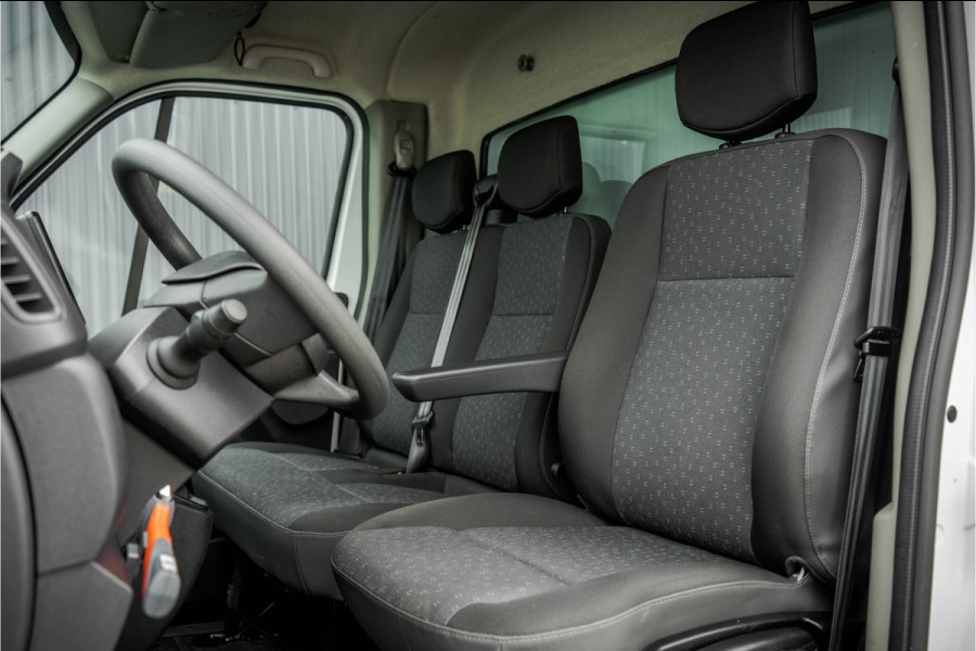 Opel Movano **2.3 CDTI BiTurbo | Bakwagen met Laadklep | Euro 6 | 146 PK | Cruise | Airco | Navigatie**