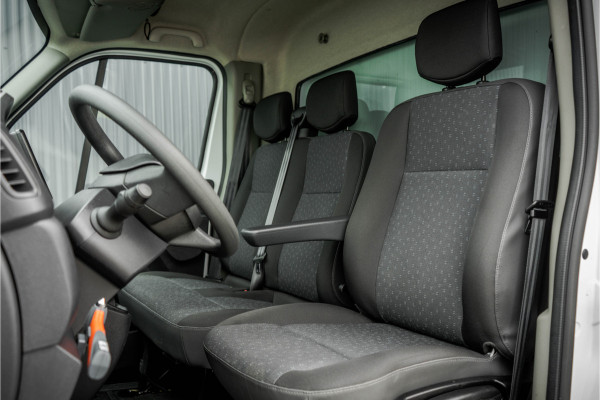 Opel Movano **2.3 CDTI BiTurbo | Bakwagen met Laadklep | Euro 6 | 146 PK | Cruise | Airco | Navigatie**
