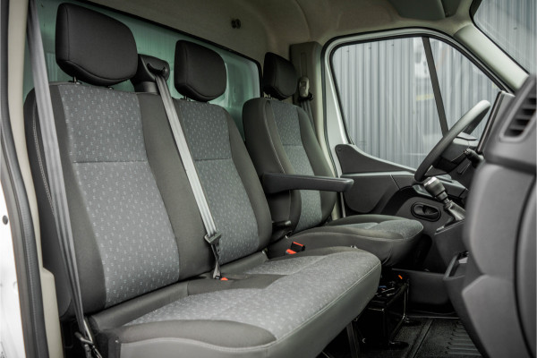 Opel Movano **2.3 CDTI BiTurbo | Bakwagen met Laadklep | Euro 6 | 146 PK | Cruise | Airco | Navigatie**