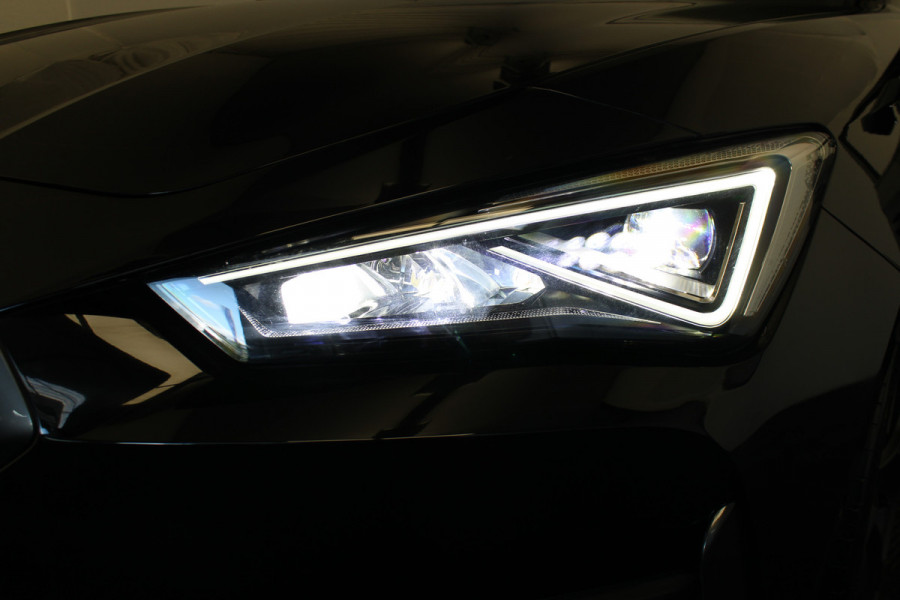 CUPRA Leon Sportstourer 1.5 eTSI Business Edition Plus |Pano|Stuurverwarming|
