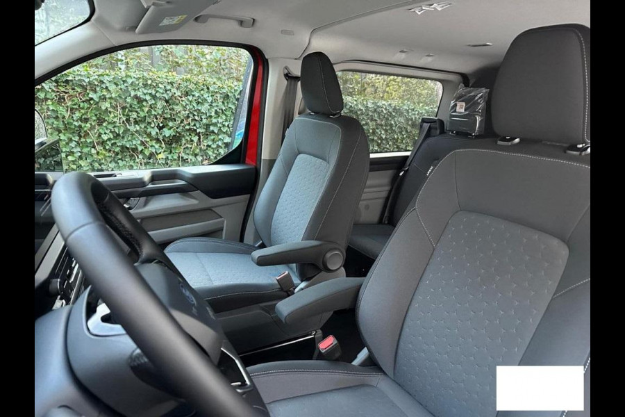 Ford Transit Custom 300 2.0 TDCI L2H1 Limited DC | SCI | 136pk | Dubbele Cabine | Artisan Red | Trekhaak | Dubbele Schuifdeur | Bijrijdersbank | Sidesteps | Bumperpakket | Zwarte velgen | Stoelverwarming | Camera