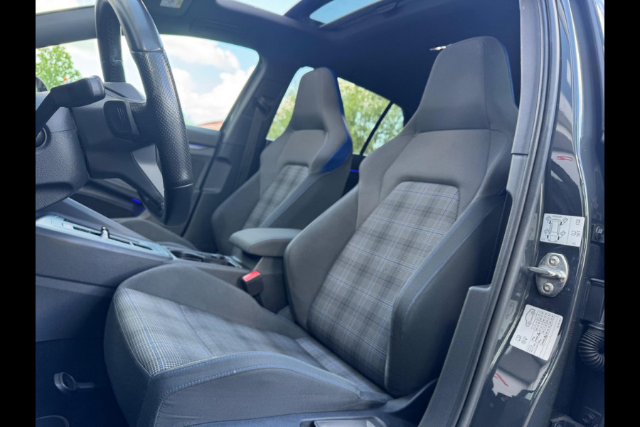 Volkswagen Golf 1.4 eHybrid GTE Pano/Camera
