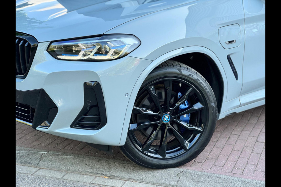 BMW X3 XDrive30e High Executive Pano/360/HuD