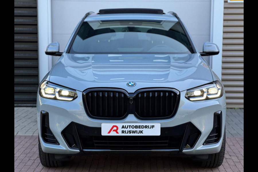 BMW X3 XDrive30e High Executive Pano/360/HuD