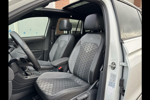 Volkswagen Tiguan 1.5 TSI 150pk R-Line 3 x R-Line Pano DSG Camera Keyless Matrix LED 19inch