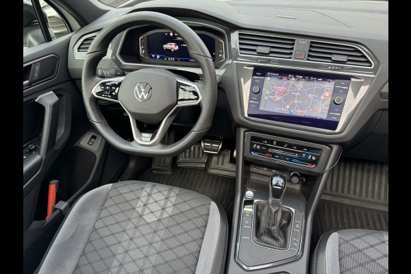 Volkswagen Tiguan 1.5 TSI 150pk R-Line 3 x R-Line Pano DSG Camera Keyless Matrix LED 19inch
