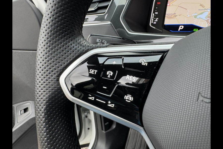 Volkswagen Tiguan 1.5 TSI 150pk R-Line 3 x R-Line Pano DSG Camera Keyless Matrix LED 19inch