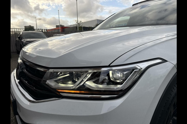 Volkswagen Tiguan 1.5 TSI 150pk R-Line 3 x R-Line Pano DSG Camera Keyless Matrix LED 19inch