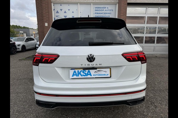 Volkswagen Tiguan 1.5 TSI 150pk R-Line 3 x R-Line Pano DSG Camera Keyless Matrix LED 19inch