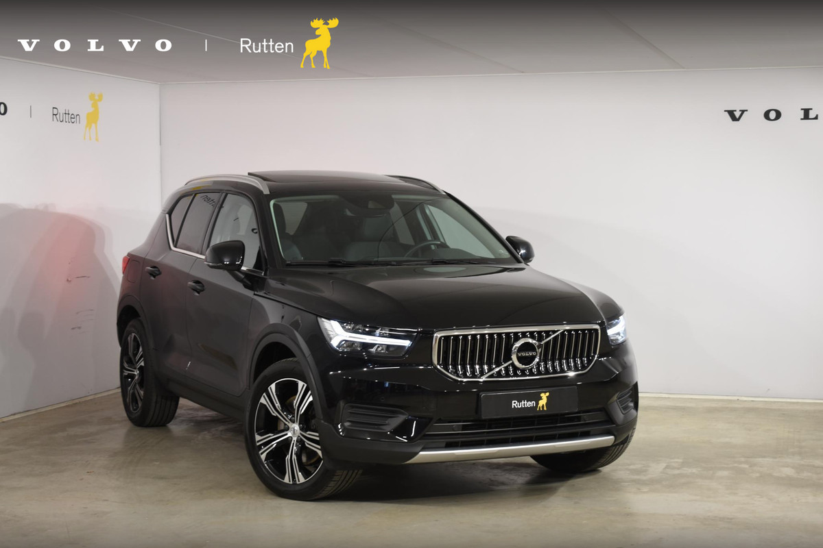 Volvo XC40 T4 211PK Automaat Recharge Inscription Expression / Navigatie / Cruisecontrol / Panoramadak / Stoelverwarming / Stuurverwarming / Elektrische Achterklep / Trekhaak / Volvo XC40 T4 211PK Automaat Recharge Inscription Expression / Navigatie / Cruisecontrol / Panoramadak / Stoelverwarming / Stuurverwarming / Elektrische Achterklep / Trekhaak /