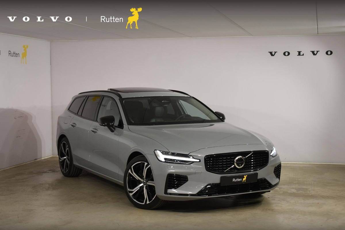 Volvo V60 T6 350PK Automaat AWD Ultra Dark / Adaptieve Cruisecontrol / Parkeersensoren / Stoelverwarming / Stuurverwarming / 360 Camera / Elektrische Stoelen / Volvo V60 T6 350PK Automaat AWD Ultra Dark / Adaptieve Cruisecontrol / Parkeersensoren / Stoelverwarming / Stuurverwarming / 360 Camera / Elektrische Stoelen /