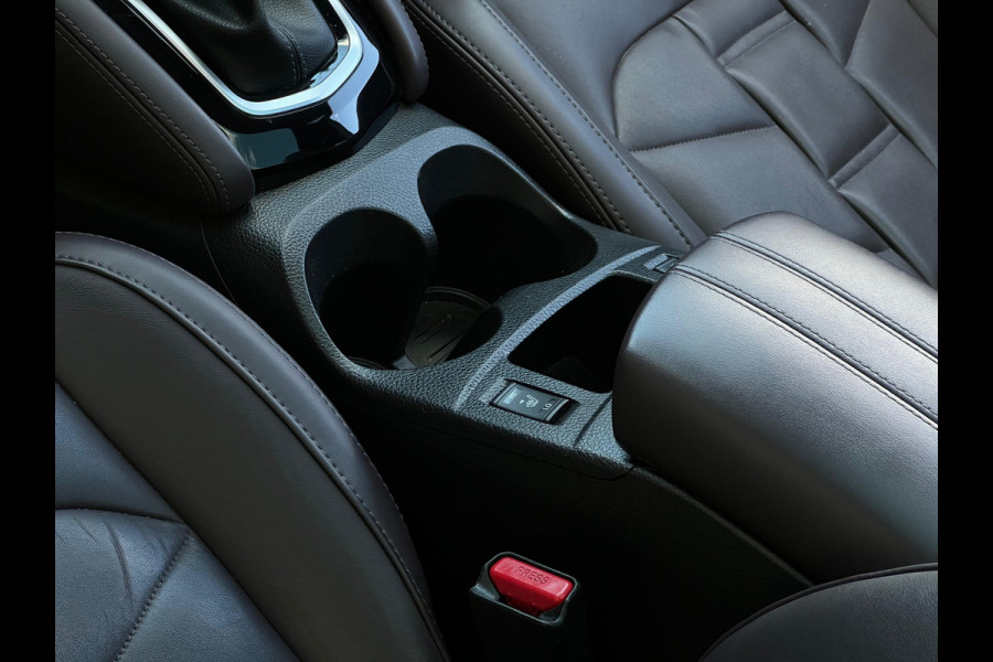Nissan QASHQAI 1.2 Tekna + LUXE LEDER | CAMERA | TREKHAAK | PANO