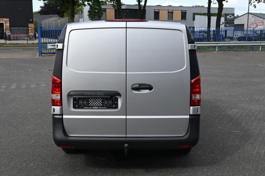 Mercedes-Benz Vito 114 CDI L2 Bott inrichting, Navigatie met camera