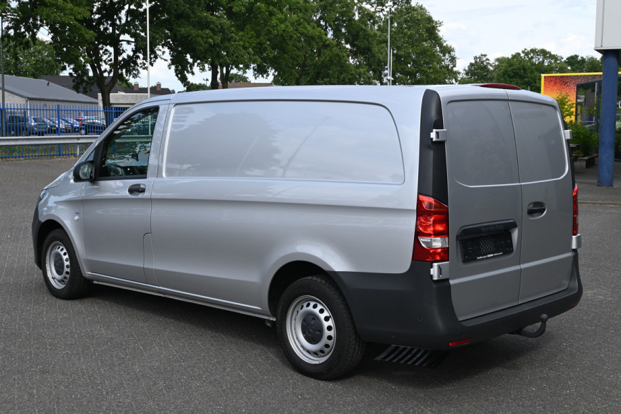Mercedes-Benz Vito 114 CDI L2 Bott inrichting, Navigatie met camera