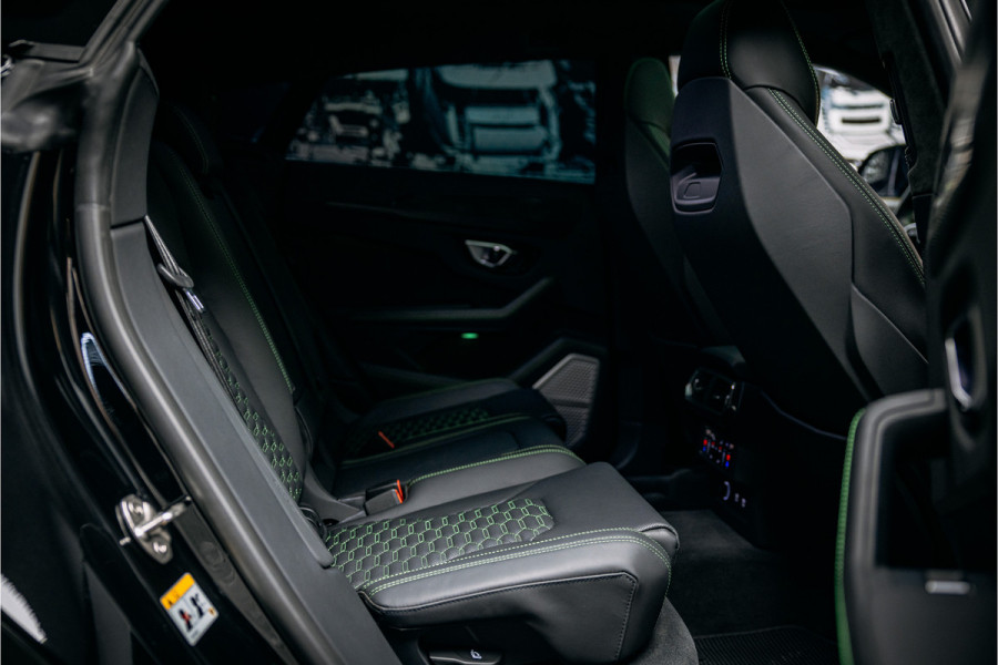 Lamborghini Urus 4.0 V8 S Stealth Urus S Full options als nieuw!!