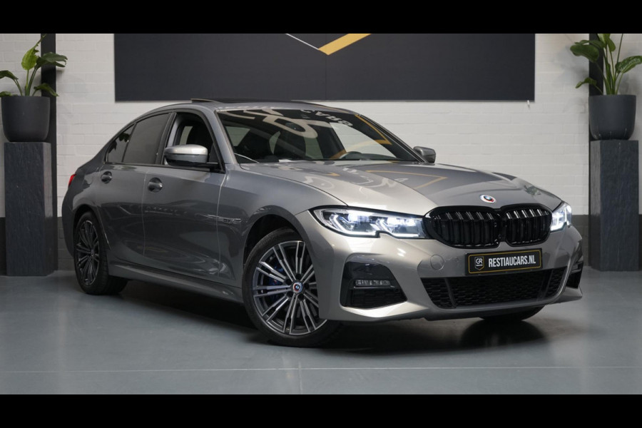 BMW 3-serie 330e High Executive M Sport-AUTOMAAT-BMW M 50 Jaar-CAMERA-KEYLESS-HUD-LASER-LEDER-H&K-PANO-WINTER