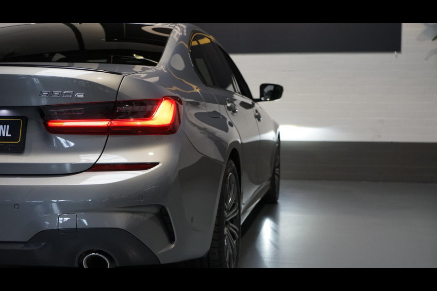 BMW 3-serie 330e High Executive M Sport-AUTOMAAT-BMW M 50 Jaar-CAMERA-KEYLESS-HUD-LASER-LEDER-H&K-PANO-WINTER